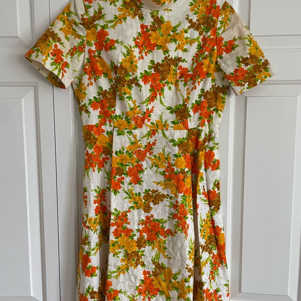 Vintage Floral Short Sleeve Dress